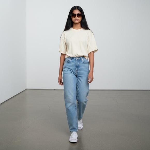 CHANEL Accessories - Chanel sunglasses